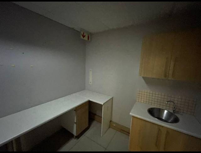 BUSINESS PROPERTY TO RENT IN LYTTELTON